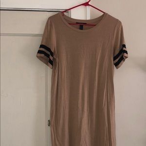 T-shirt dress